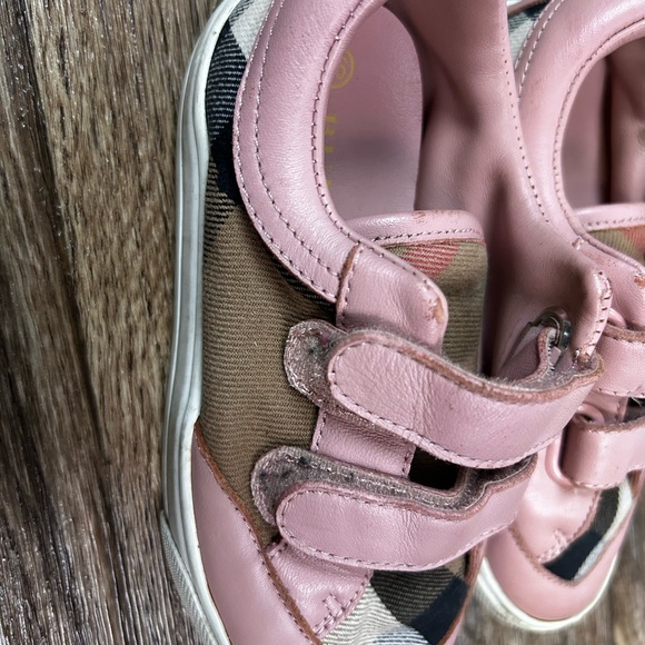 BURBERRY BABY Toddler Canvas Leather Pink Check Sneaker EUR 26 US SIZE 9C Used - Picture 3 of 8